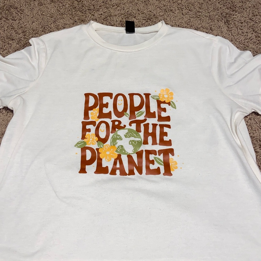 graphic t-shirt